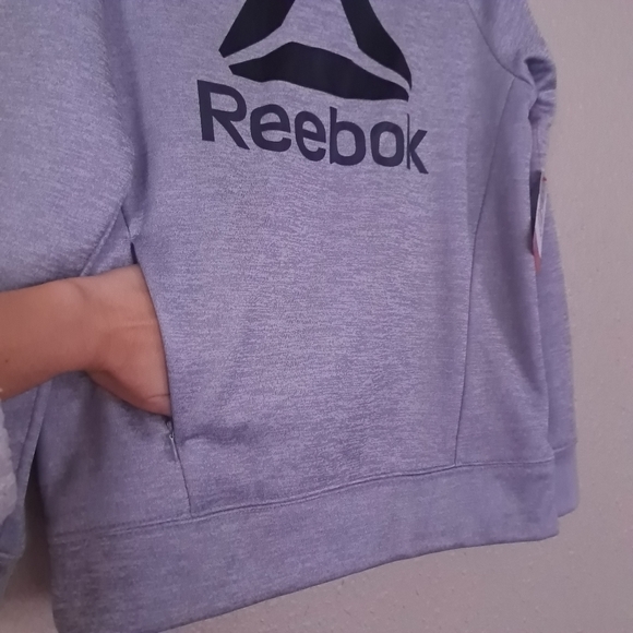 Reebok Essential Hoodie, Gray Kids‎ Fleece Crew Neck, Size L 10/12 - Picture 12 of 14